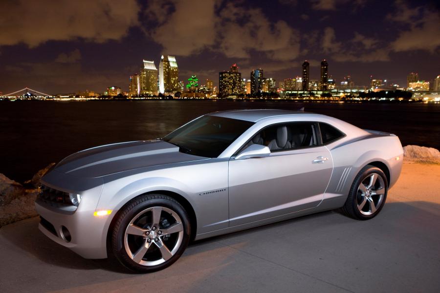  Chevrolet Camaro 2011 года  (фото 10 из 14)